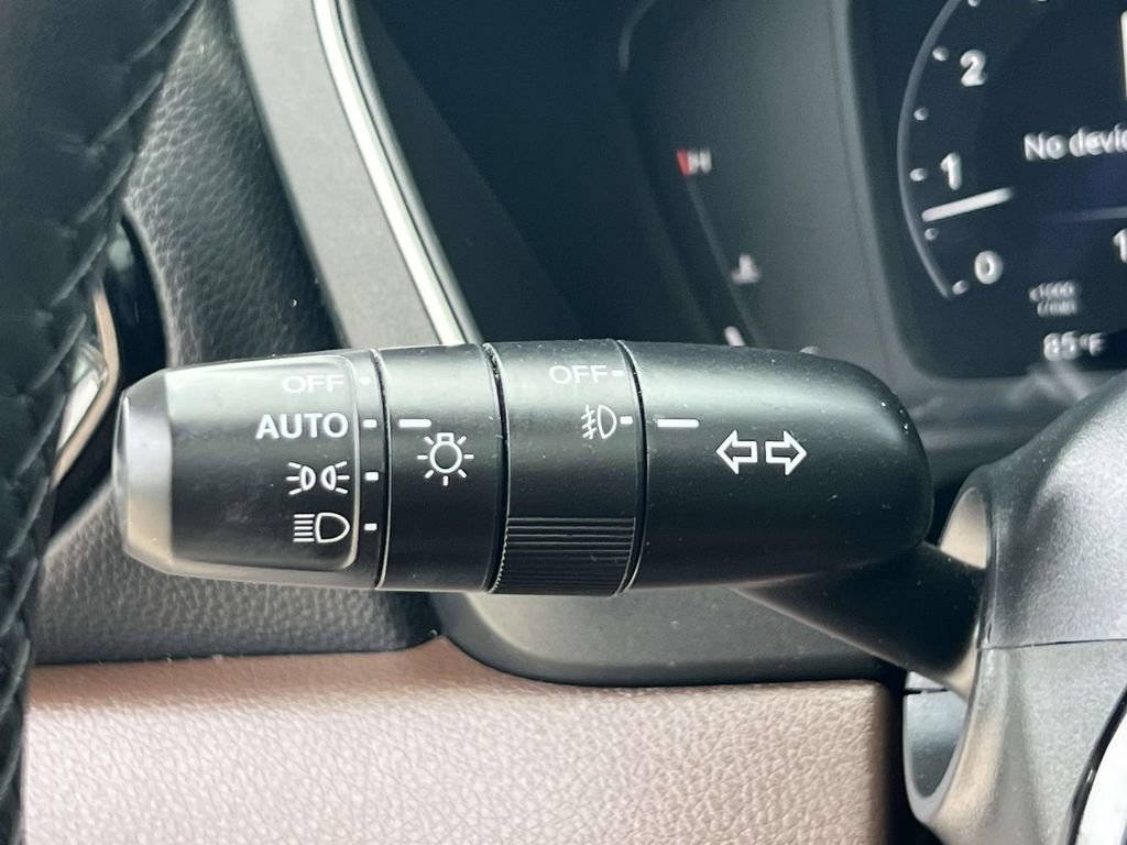 Used 2023 Honda Pilot Elite image 25