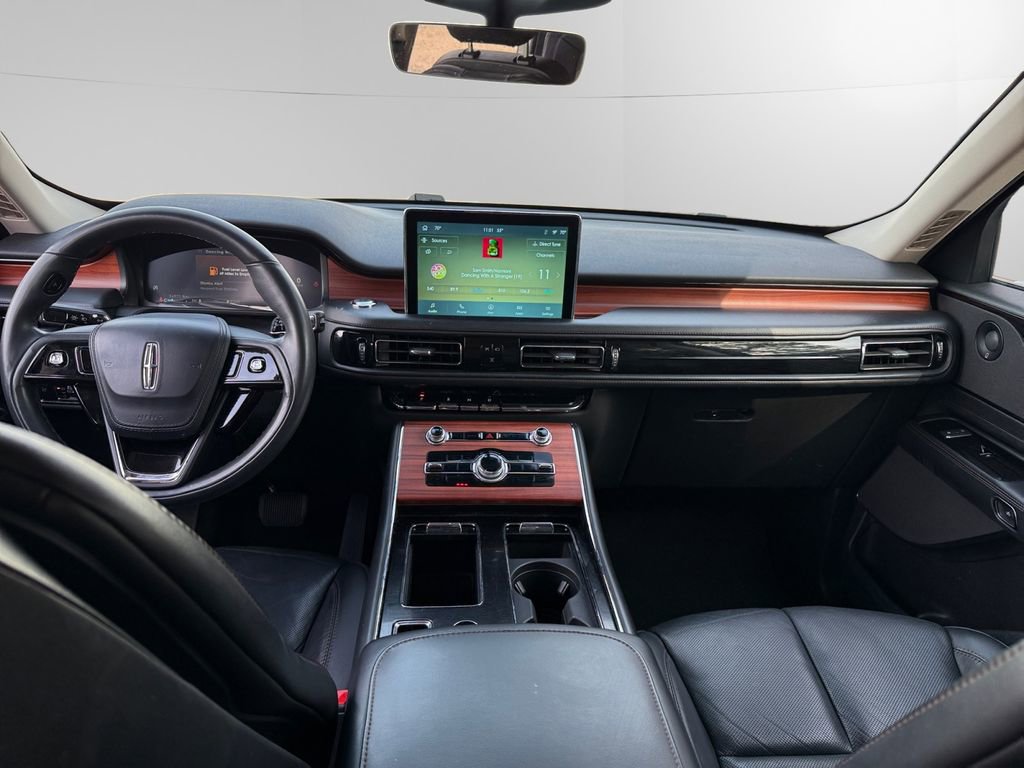 Used 2024 Lincoln Aviator Reserve image 10