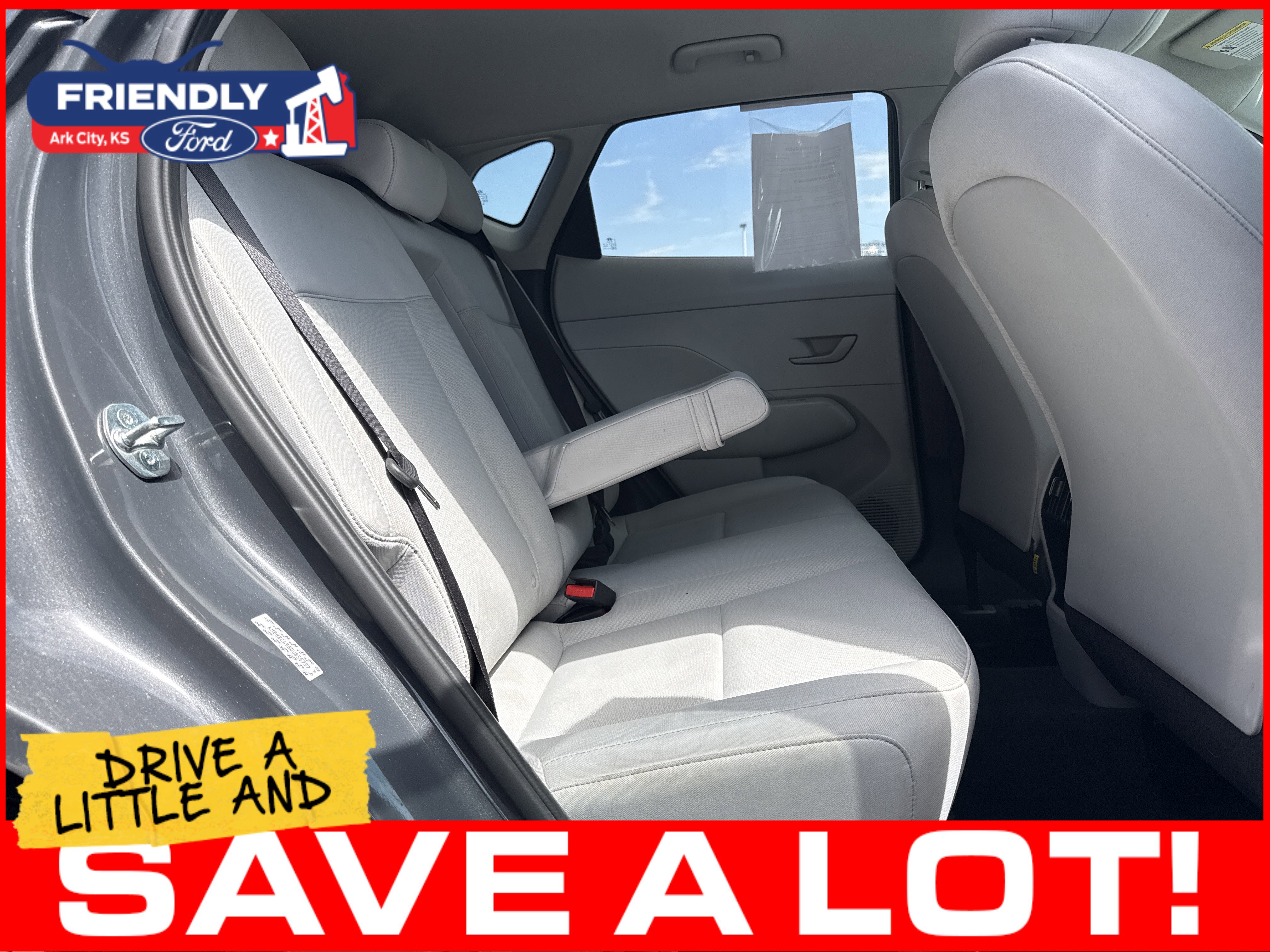 Used 2024 Hyundai Kona SEL AWD/4WD image 16
