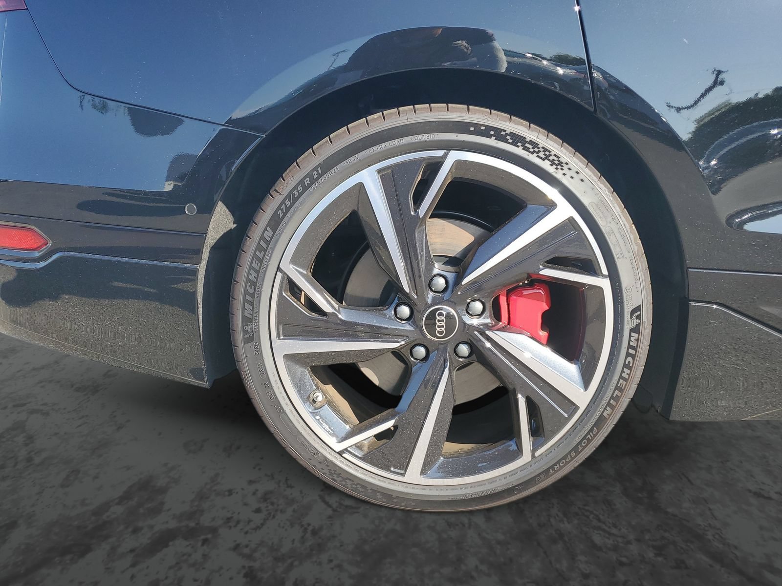 New 2027 Audi S6 e-tron Premium Plus AWD/4WD image 5