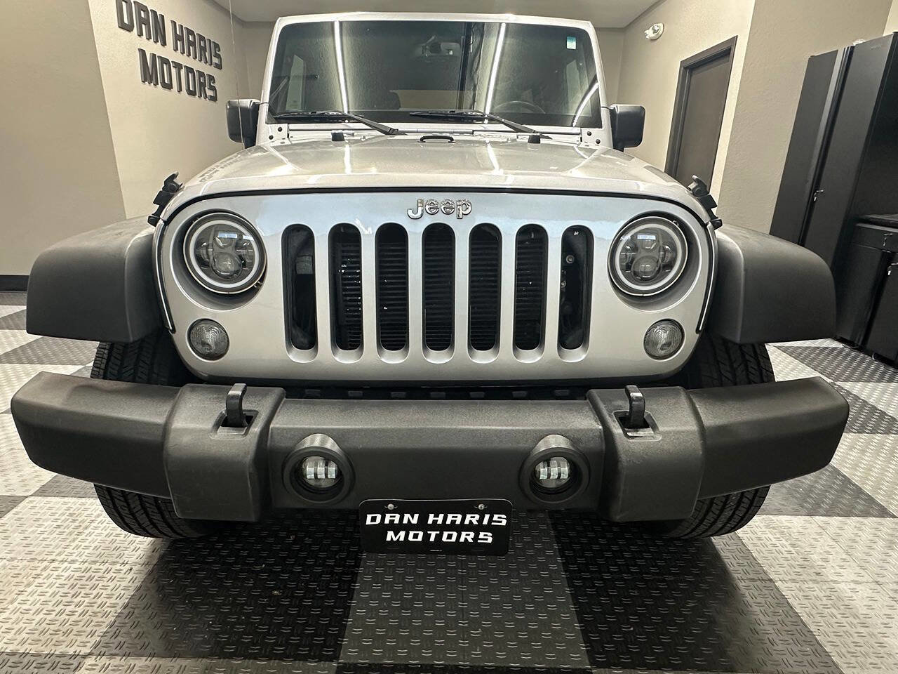 Used 2015 Jeep Wrangler Unlimited Sport w/ Quick Order Package 24S image 3
