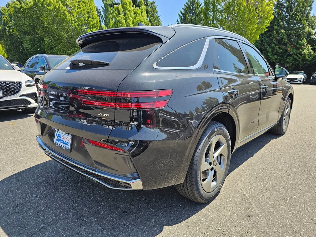Certified 2026 Genesis GV70 2.5T Advanced AWD/4WD image 4