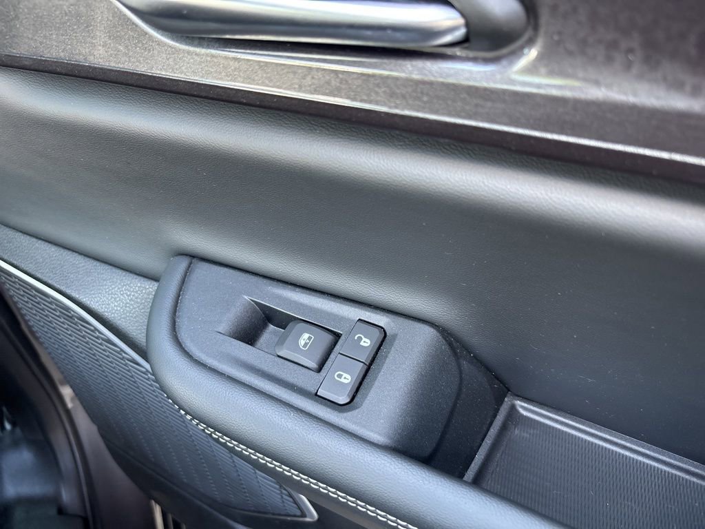 Used 2022 Jeep Grand Cherokee Altitude image 58