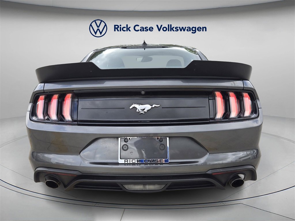 Used 2020 Ford Mustang Coupe image 6