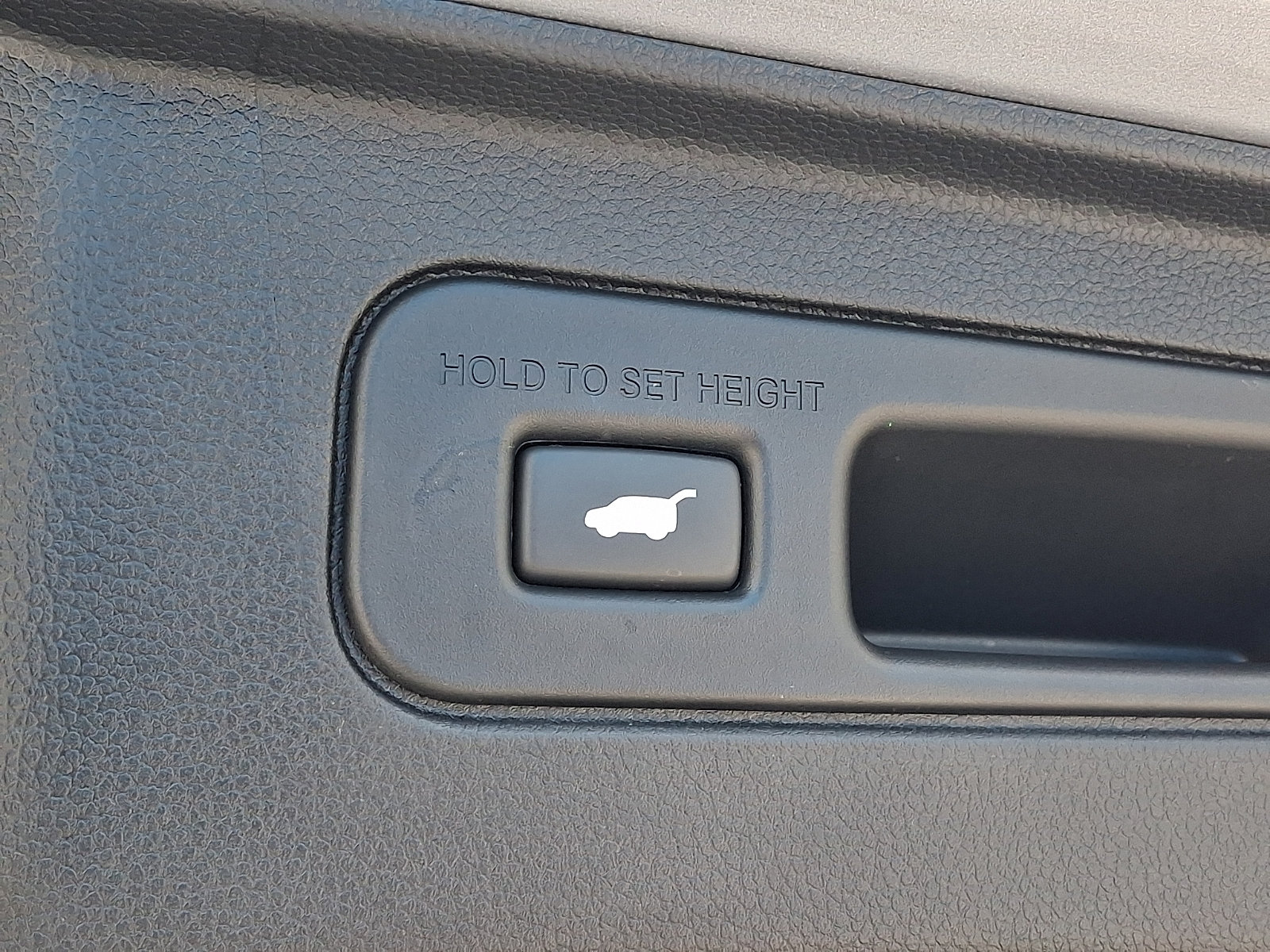 Used 2025 Honda Pilot TrailSport image 33