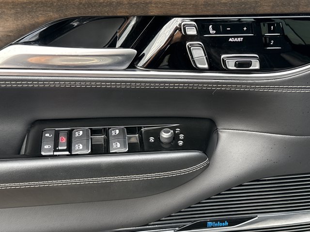 Used 2022 Jeep Grand Wagoneer Series I AWD/4WD image 19