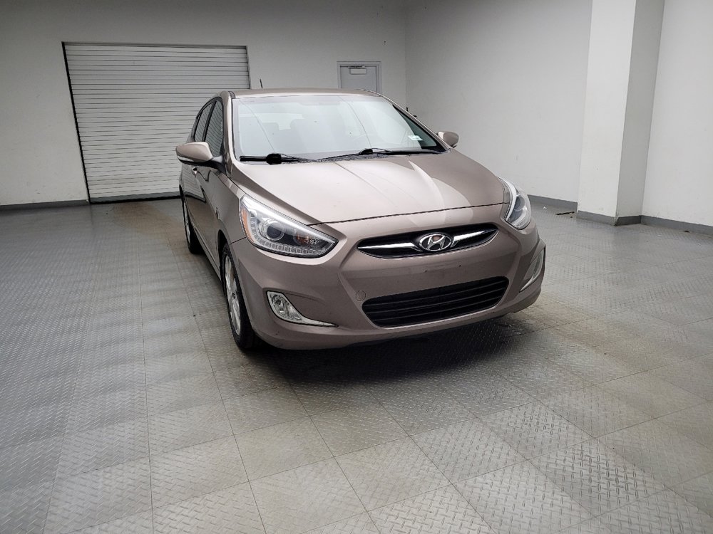 Used 2014 Hyundai Accent SE image 14