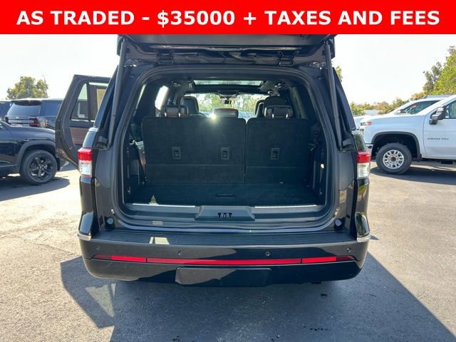 Used 2023 Lincoln Navigator Reserve w/ Monochromatic Package image 17