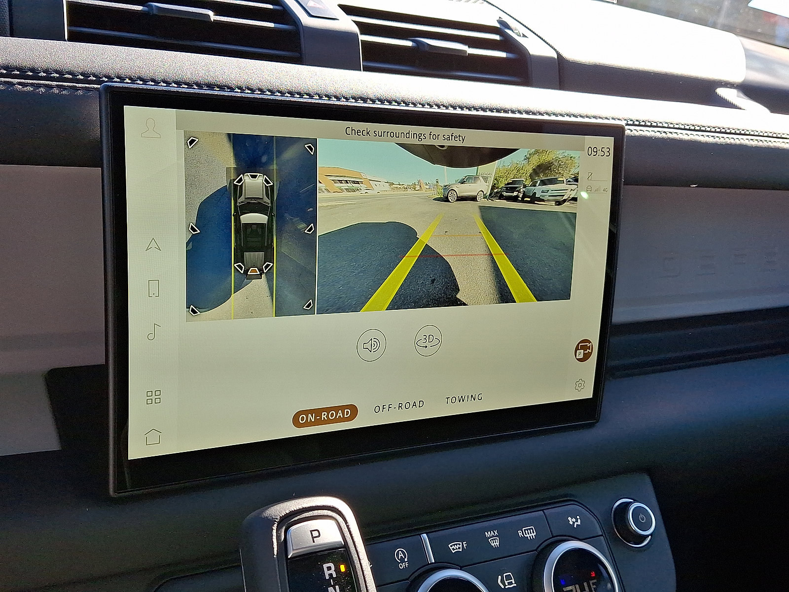 New 2025 Land Rover Defender 110 S image 10