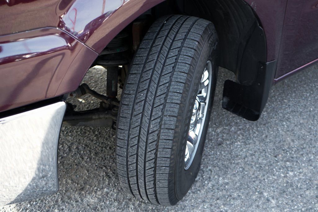 Used 2013 Nissan NV 3500 SV image 42