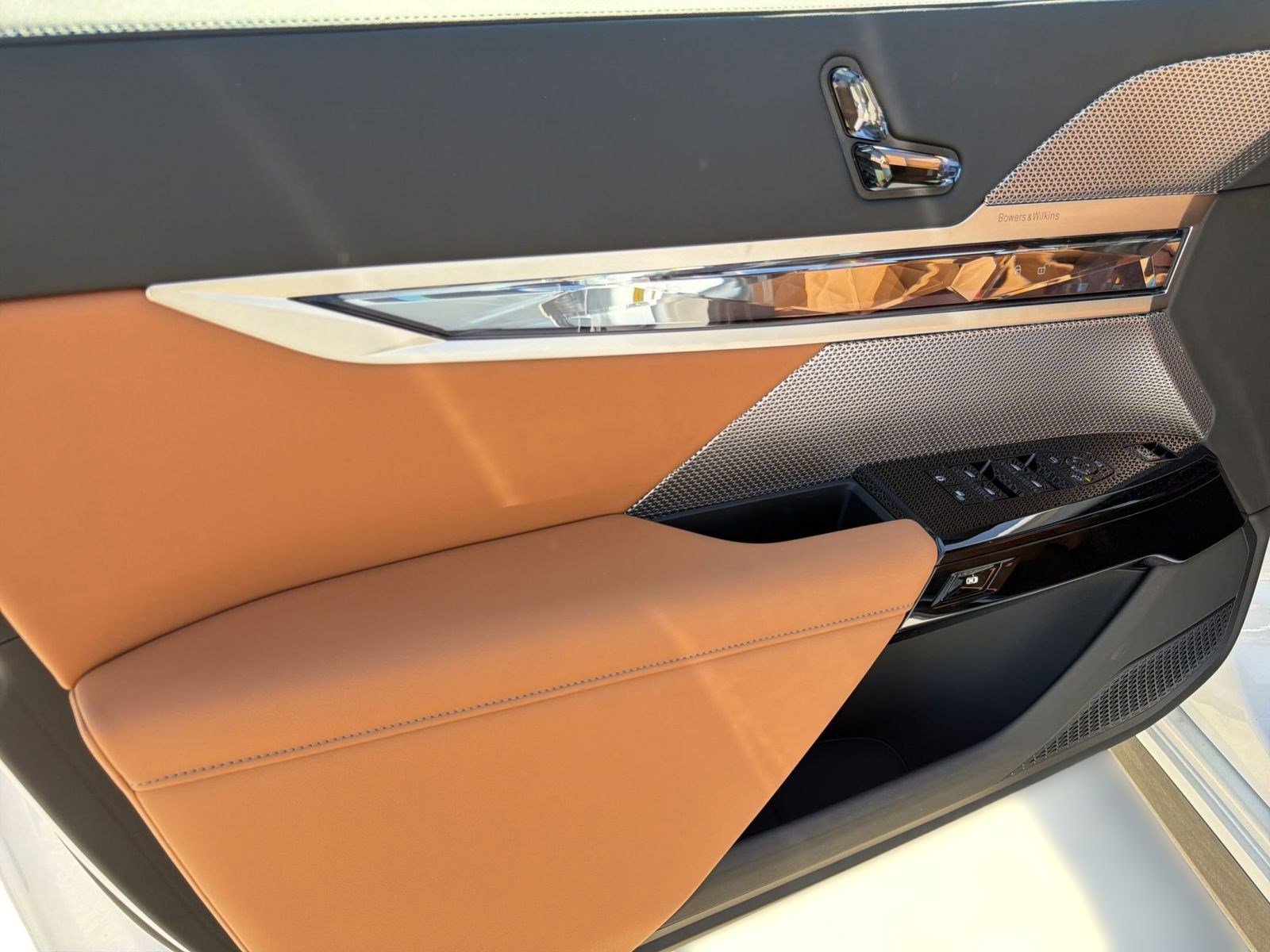 New 2026 BMW 740i RWD image 19