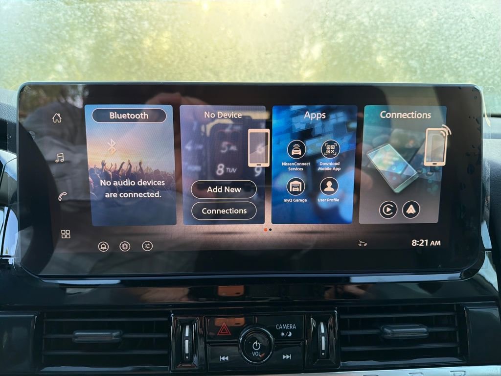 New 2026 Nissan Pathfinder SL image 24