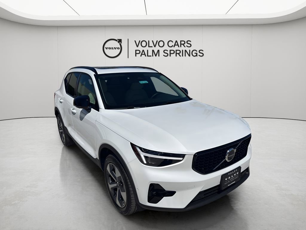 New 2026 Volvo XC40 B5 Plus w/ Protection Package Premier