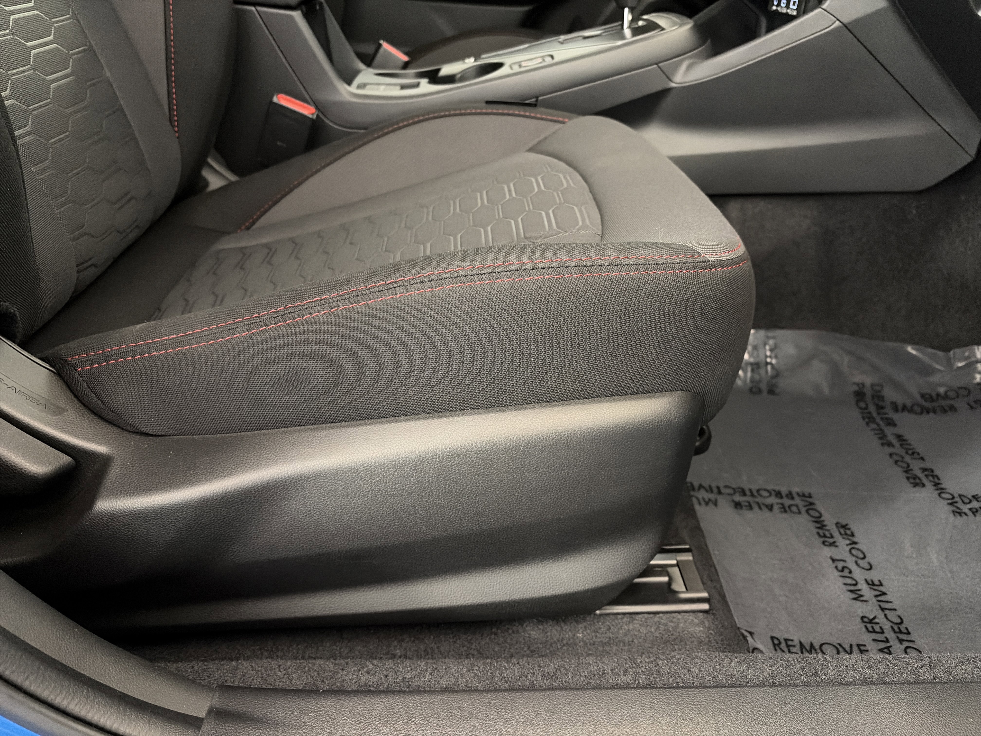 Used 2025 Subaru Impreza 2.0i Sport image 30