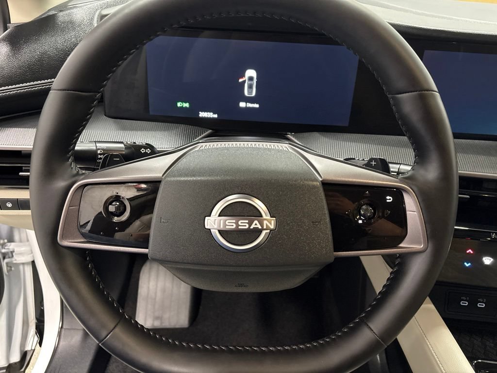 Used 2025 Nissan Murano SV AWD/4WD image 19