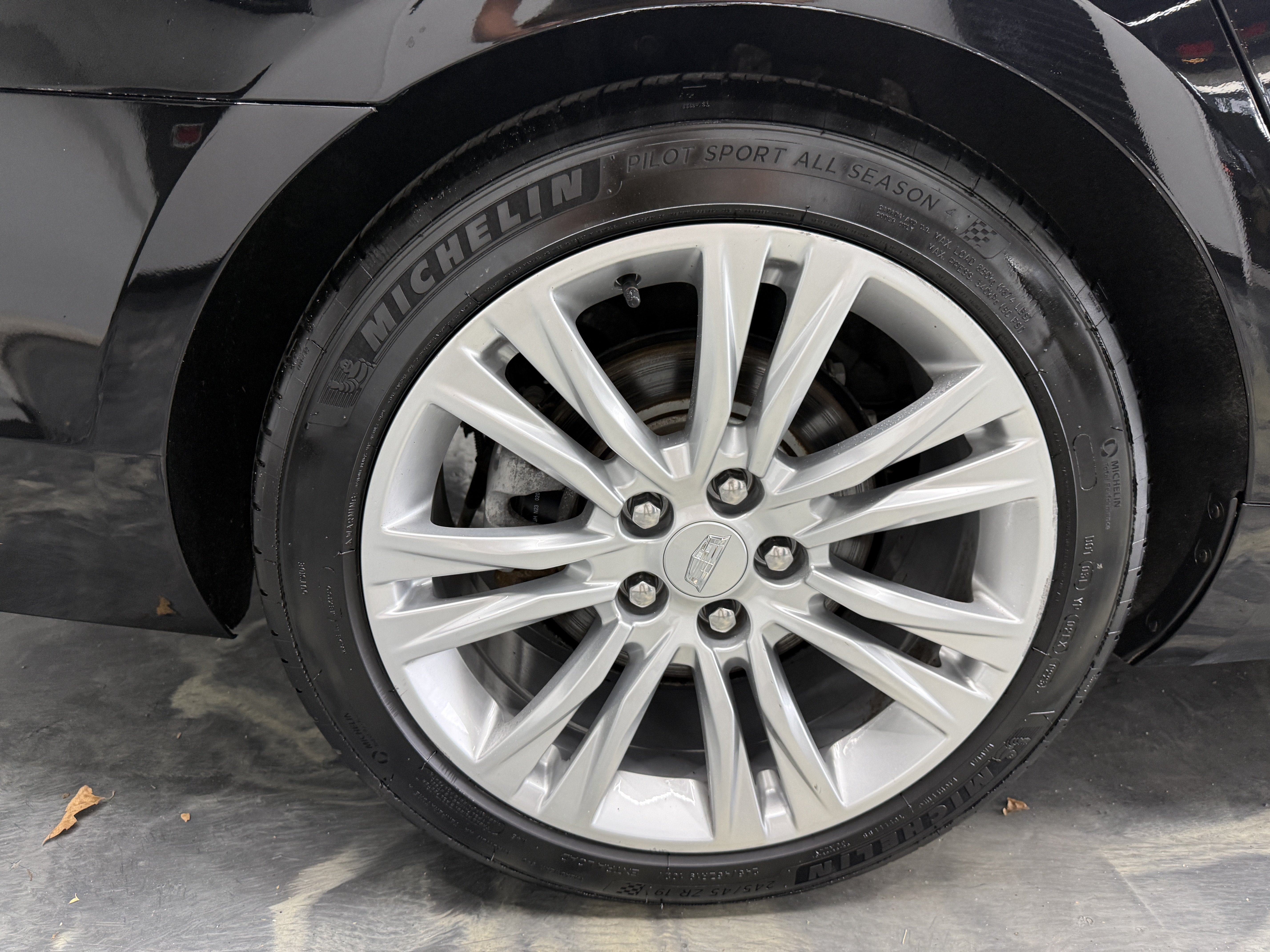 Used 2018 Cadillac XTS Luxury AWD/4WD image 29