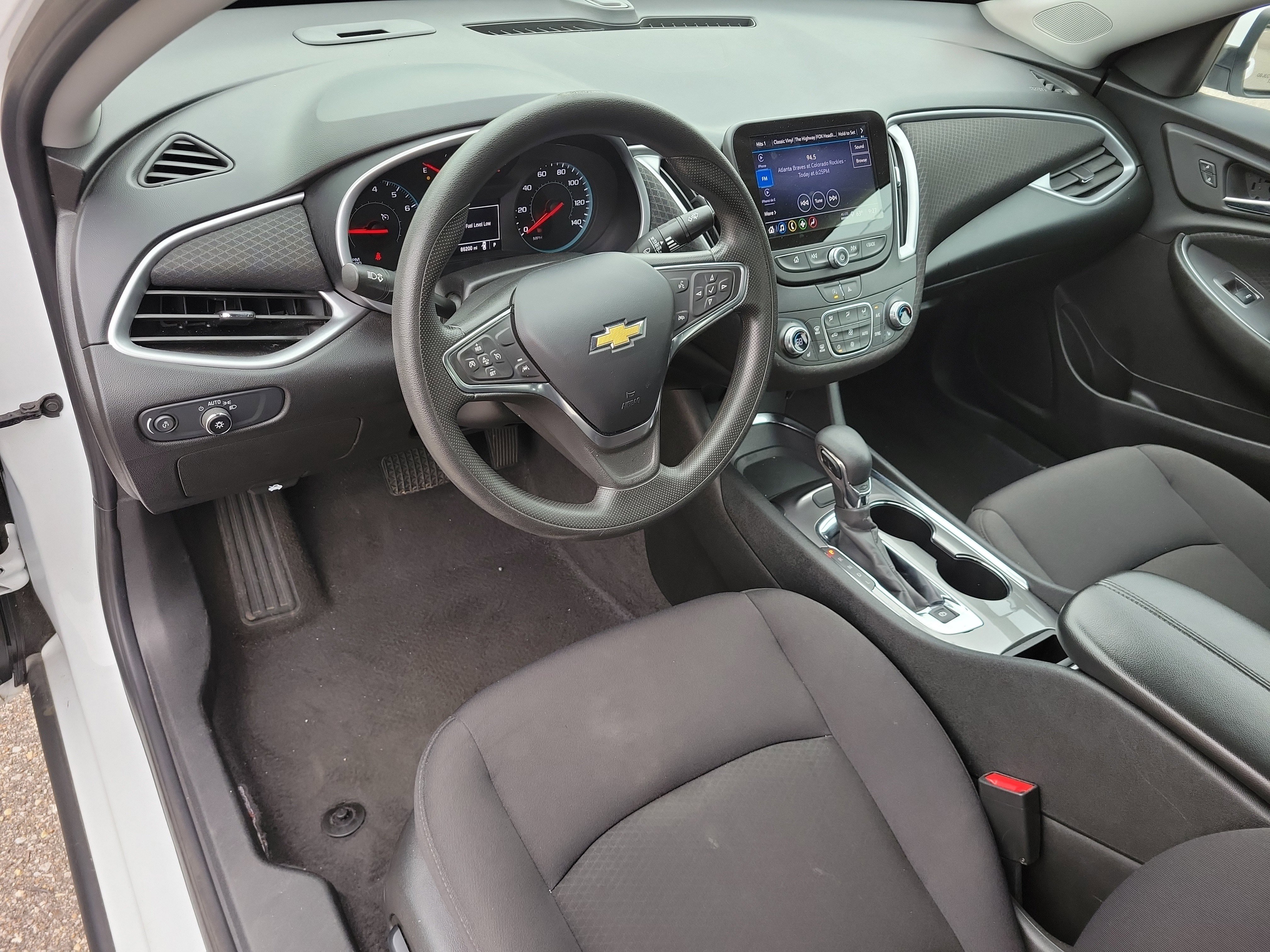 Used 2023 Chevrolet Malibu LT FWD image 8