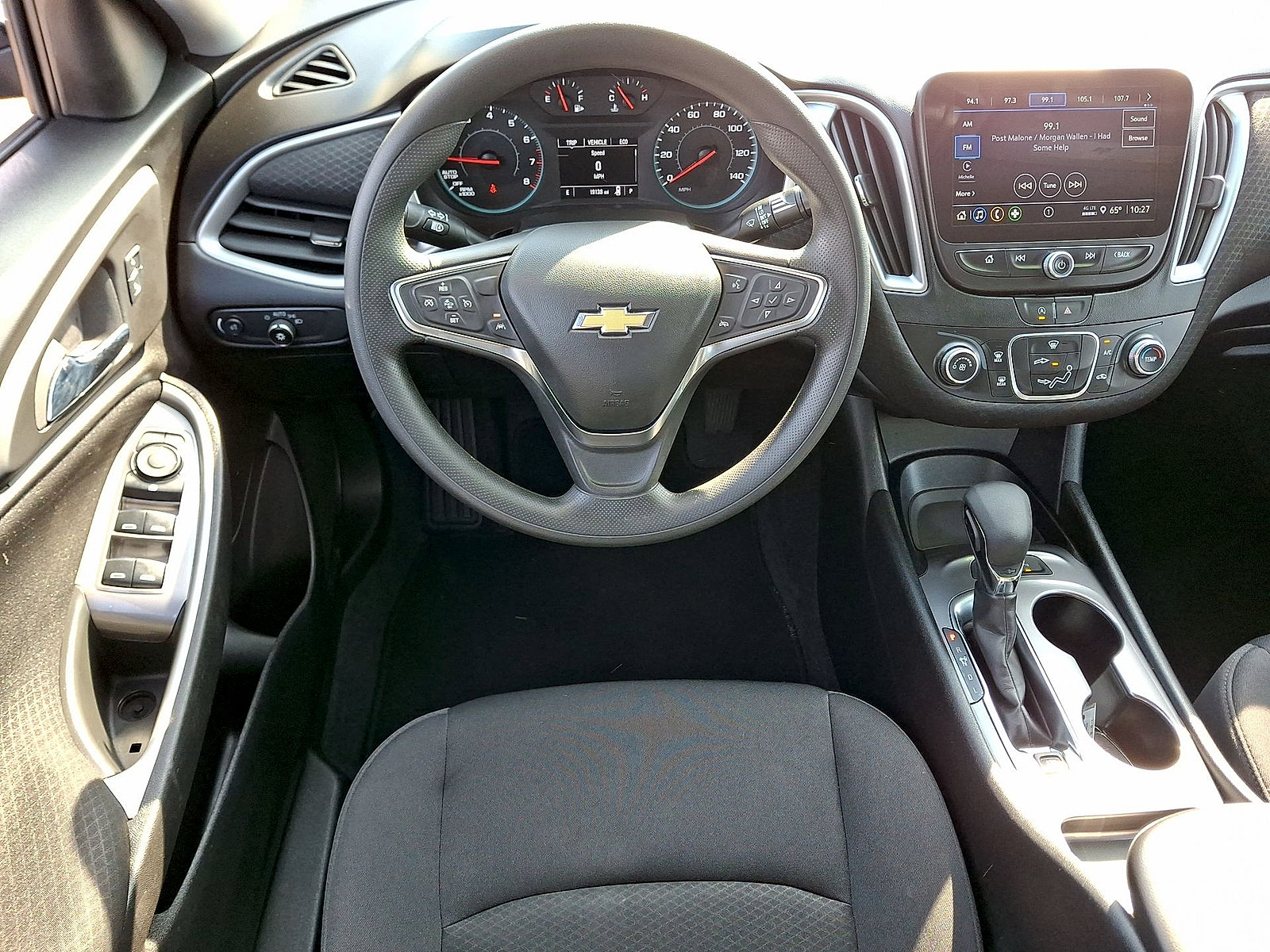 Used 2025 Chevrolet Malibu LS FWD image 20