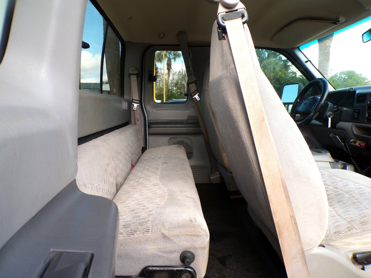 Used 1999 Ford F250 Lariat image 23