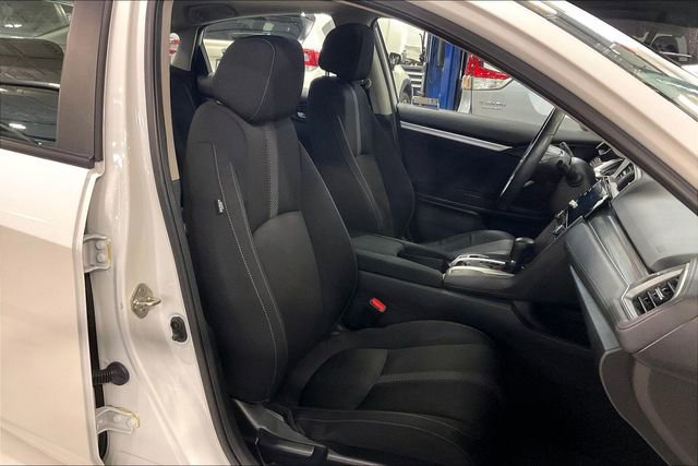 Used 2019 Honda Civic EX image 7
