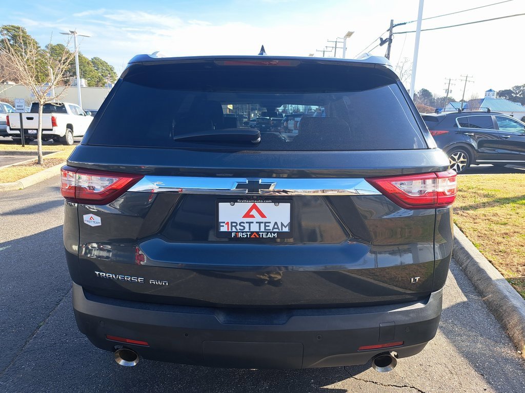 Used 2018 Chevrolet Traverse LT image 9