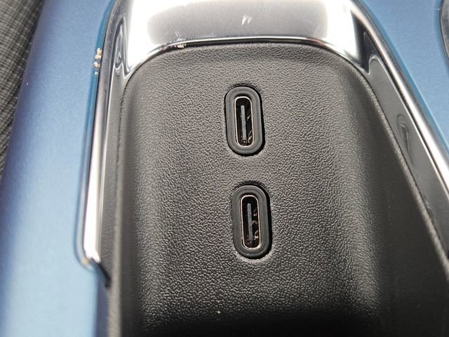 New 2026 Chevrolet Equinox EV LT image 9