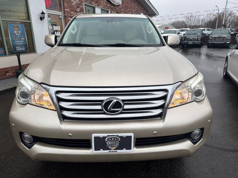 Used 2010 Lexus GX 460 image 2