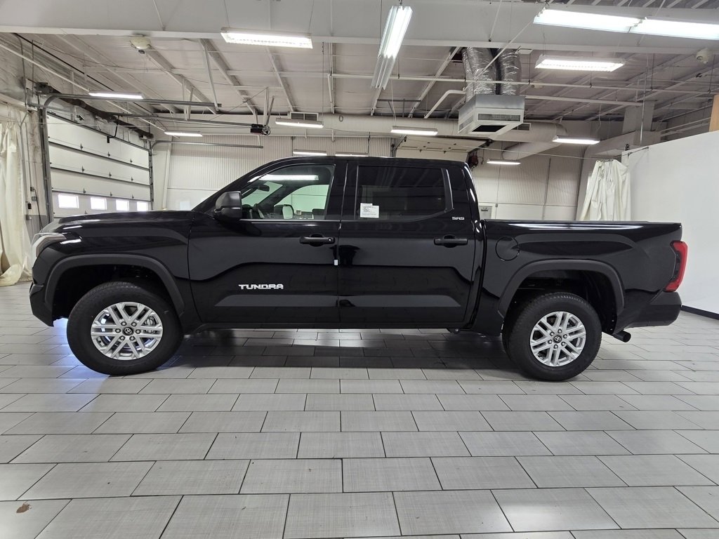 New 2026 Toyota Tundra SR5 image 12