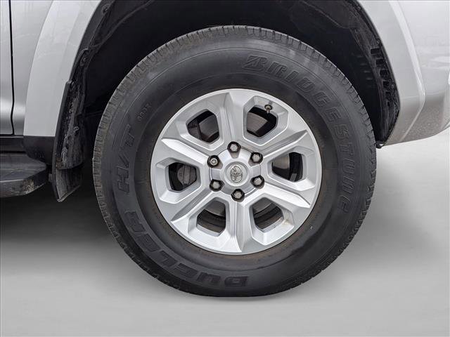 Used 2020 Toyota 4Runner SR5 image 22