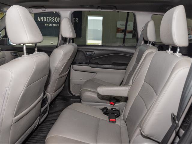 Used 2018 Honda Pilot Elite image 16