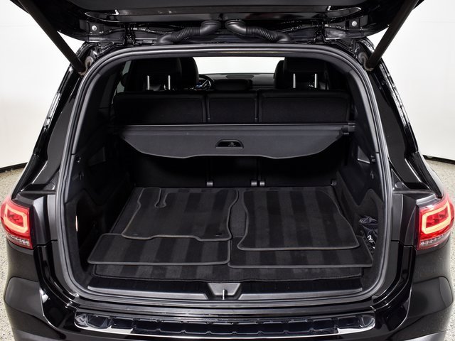 Used 2022 Mercedes-Benz EQB 300 4MATIC image 39
