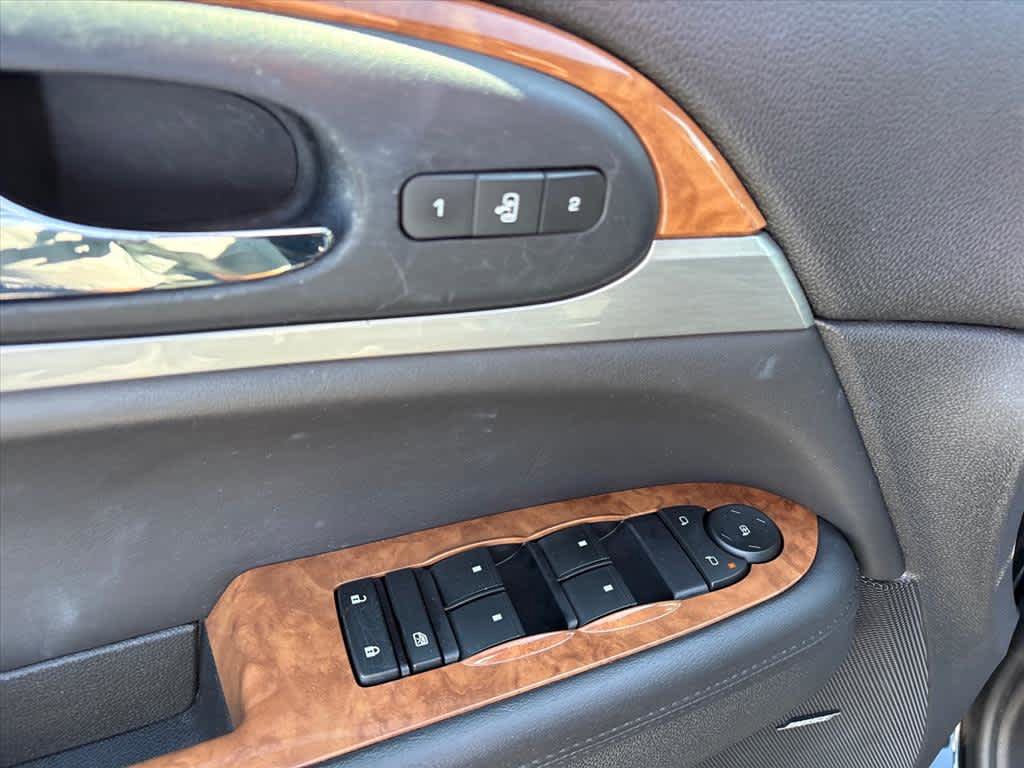 Used 2012 Buick Enclave Leather FWD image 21