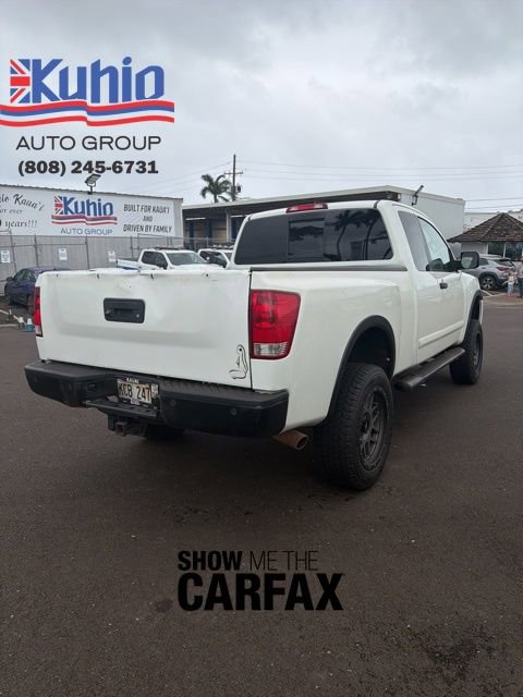 Used 2015 Nissan Titan SV w/ SV Value Truck Package AWD/4WD image 8