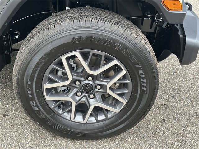 New 2025 Jeep Wrangler Sahara image 12