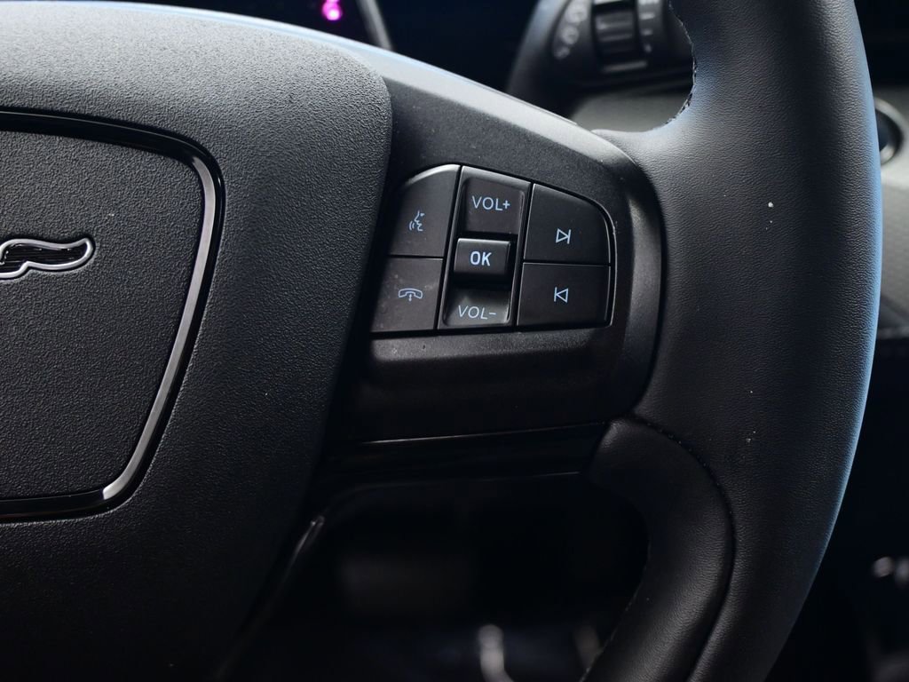 Used 2023 Ford Mustang Mach-E Select image 17