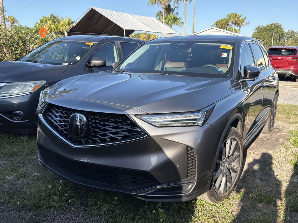 Used 2025 Acura MDX FWD w/ Technology Package image 3