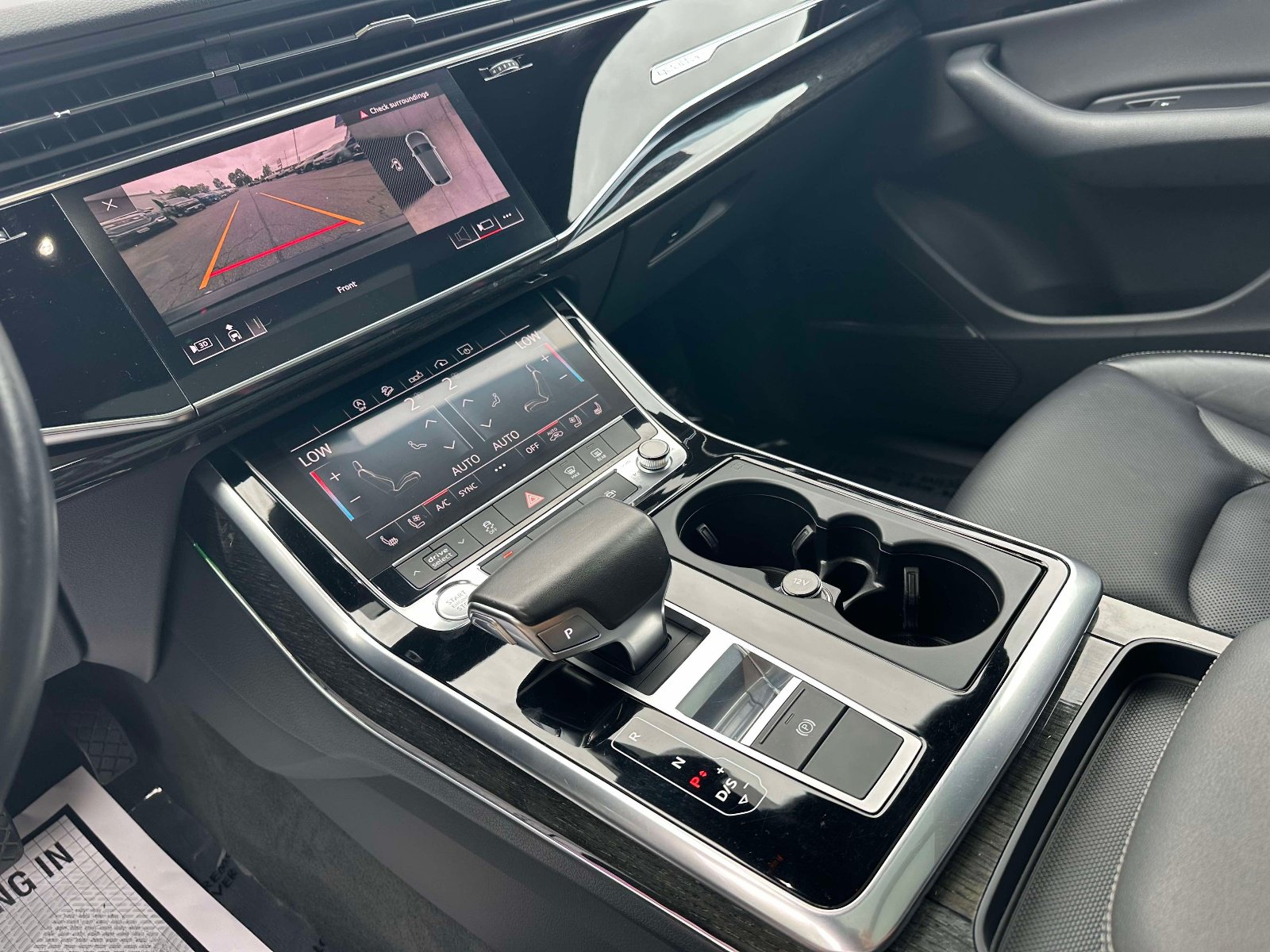 Used 2019 Audi Q8 Premium Plus w/ Premium Plus AWD/4WD image 16