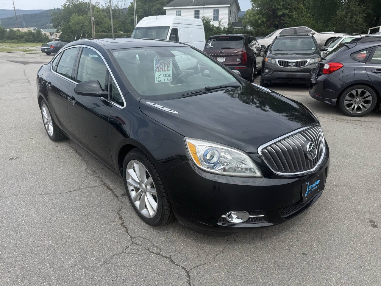 Used 2013 Buick Verano Convenience FWD image 3
