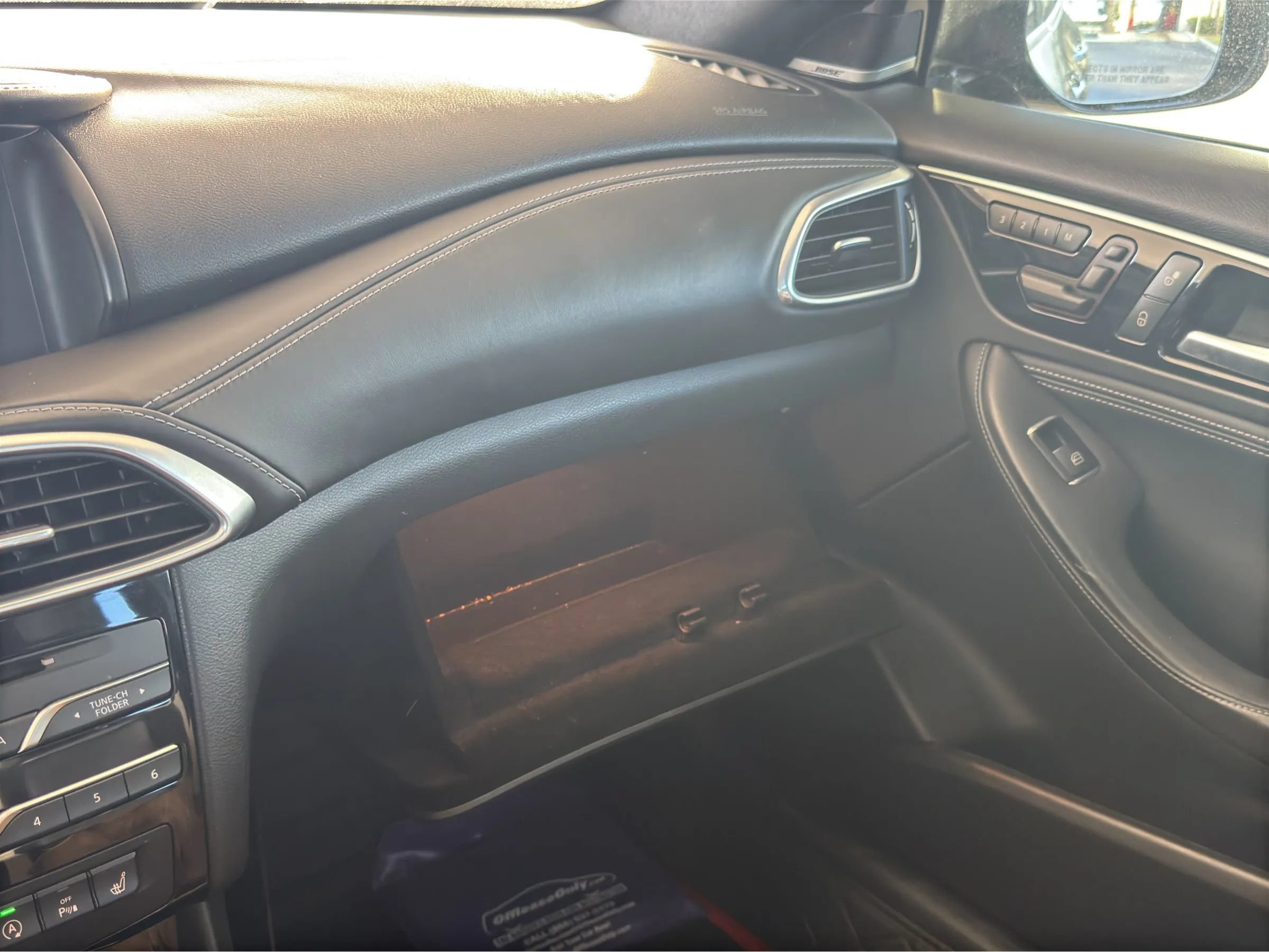 Used 2017 INFINITI QX30 Sport w/ Sport Leather Package FWD image 32