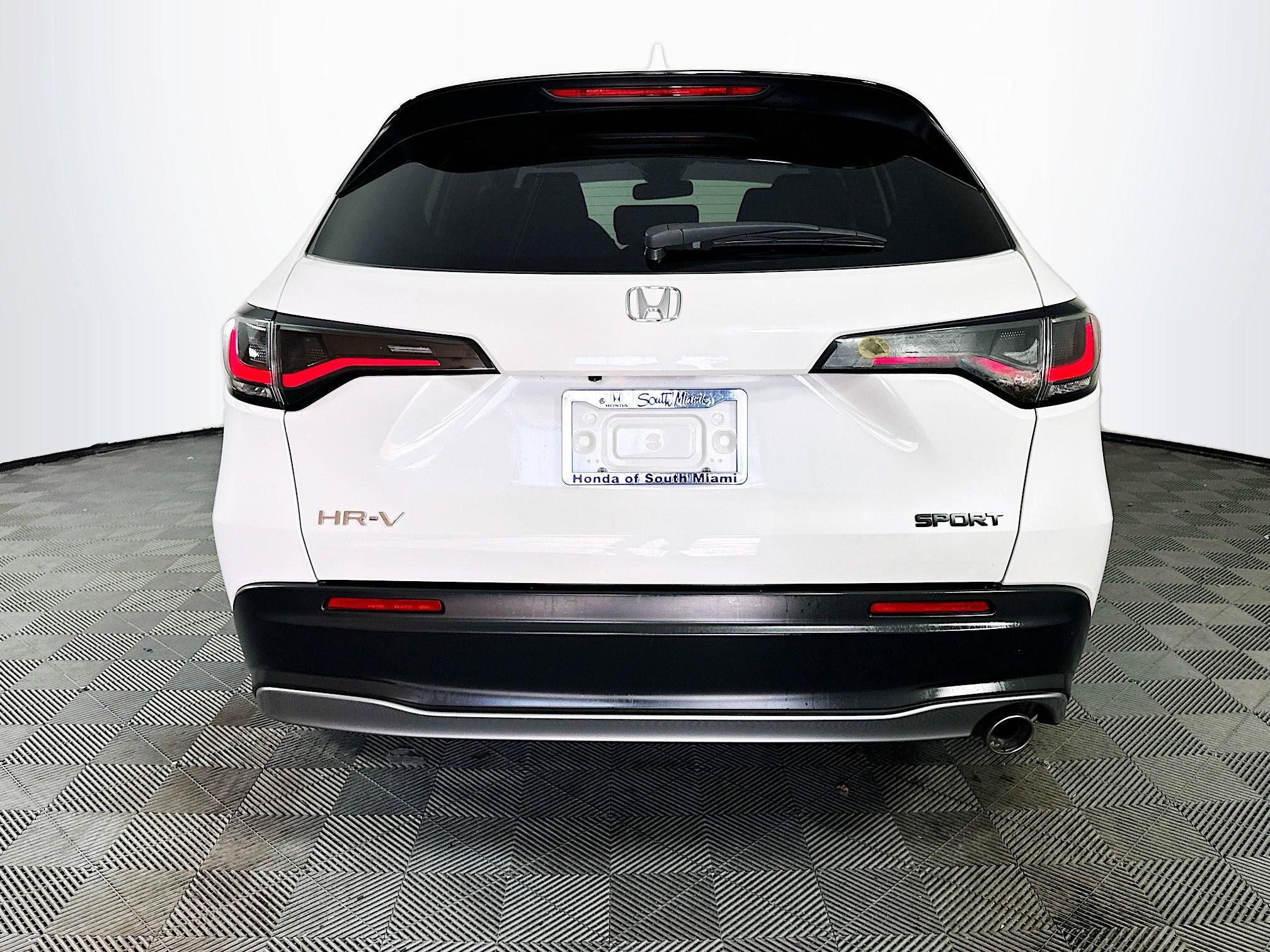 Certified 2023 Honda HR-V Sport image 5