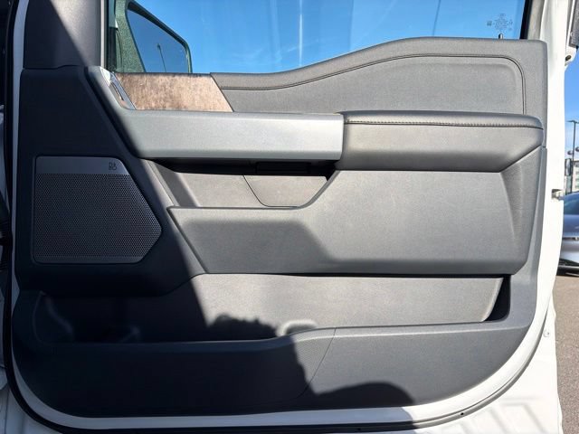 Used 2023 Ford F150 Lightning Lariat AWD/4WD image 9