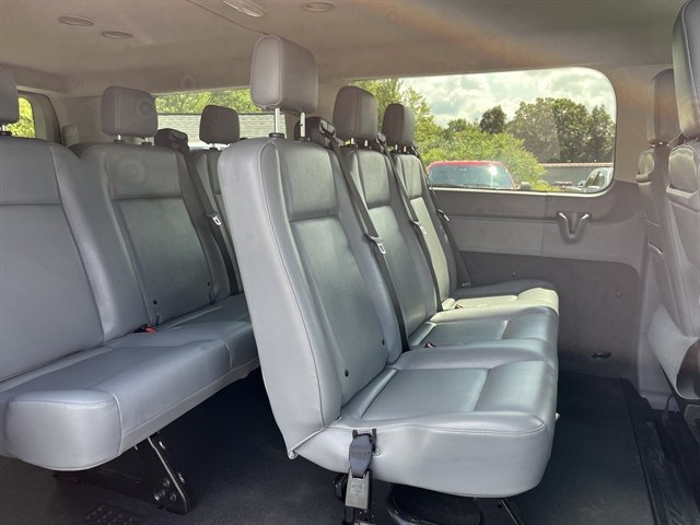 Used 2018 Ford Transit 150 XL RWD image 30