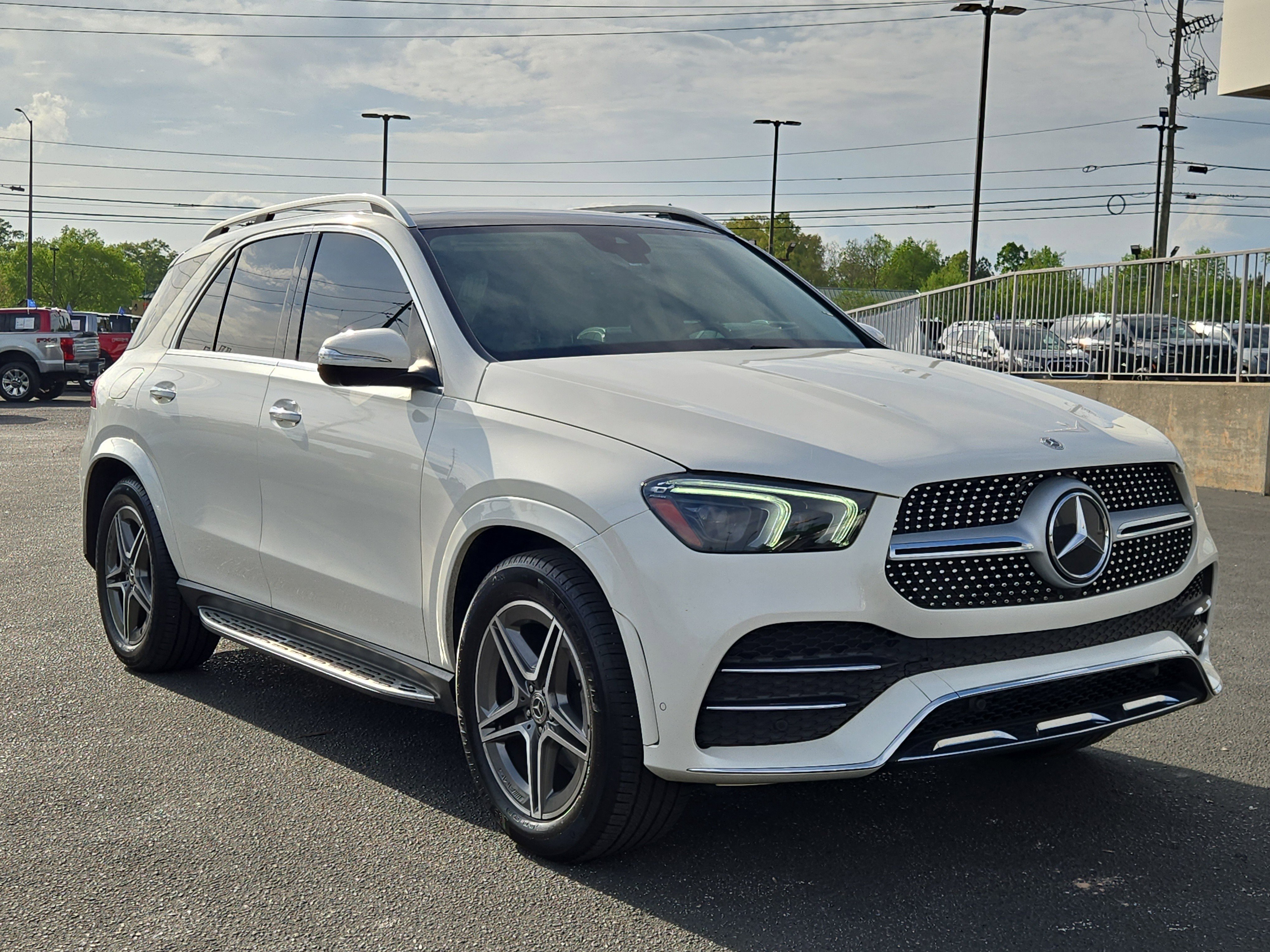 Used 2022 Mercedes-Benz GLE 350 image 3