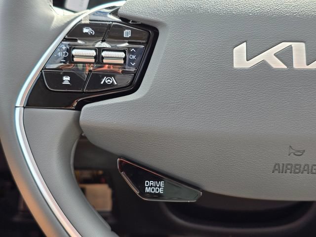 New 2026 Kia Niro EX w/ EX Premium Package FWD image 32