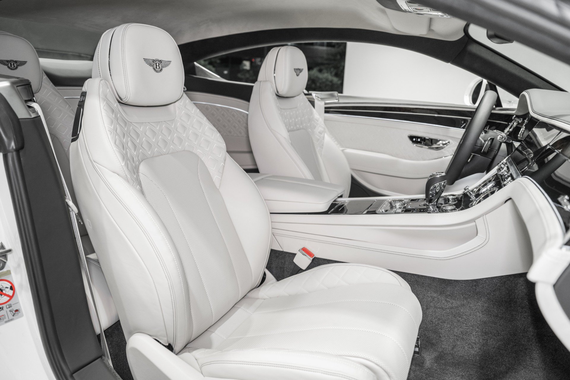 Certified 2023 Bentley Continental GT V8 AWD/4WD image 22
