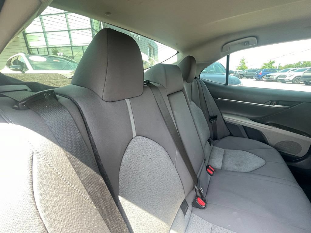 Used 2022 Toyota Camry LE FWD image 26