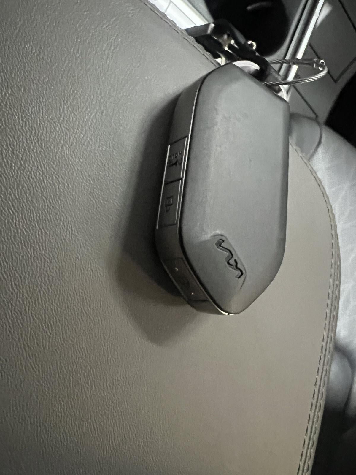 Used 2026 Kia Carnival FWD image 30