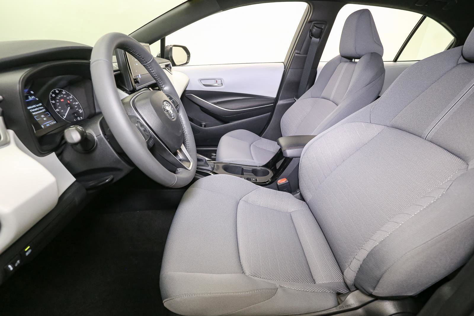 Used 2024 Toyota Corolla SE FWD image 42
