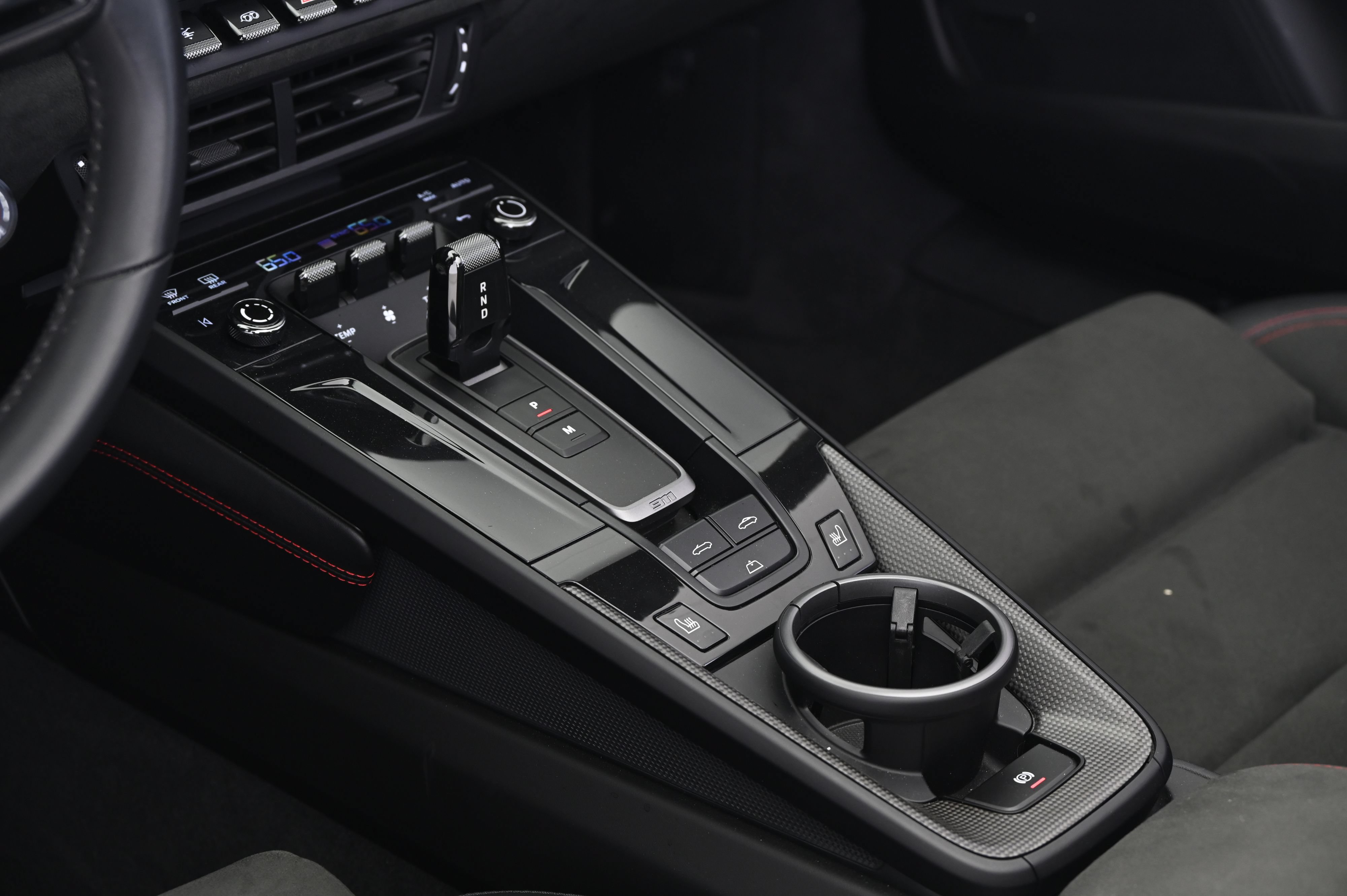 Certified 2025 Porsche 911 Carrera GTS RWD image 33