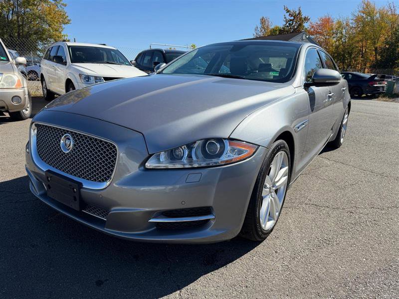 Used 2012 Jaguar XJ L image 2